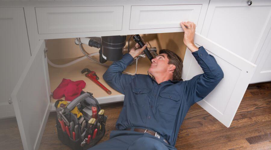 Professional water heater repair in Lancaster, TX